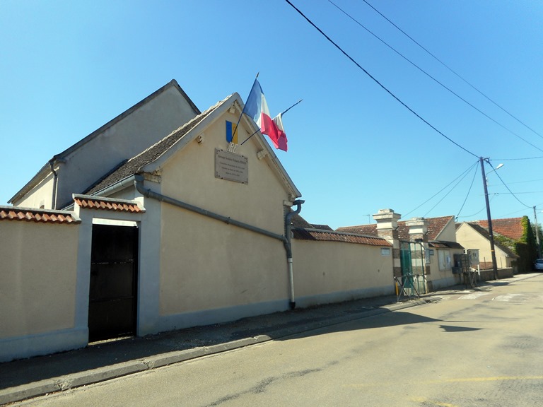 Villeneuve 14bis